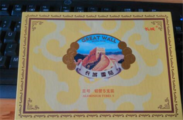 長(zhǎng)城雪茄煙(2號(hào)鋁管)價(jià)格表圖 長(zhǎng)城2號(hào)鋁管5支裝多少錢(qián)